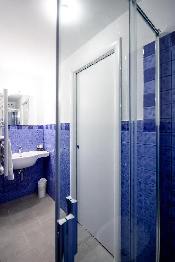 ** Guest house Affittacamere Del Golfo E Delle 5 Terre La Spezia Italy
