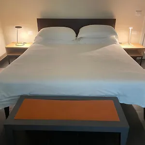 Abetaia *** לבנטו